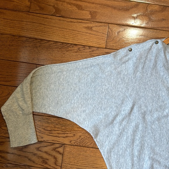 AllSaints Elle Snap-Detail Grey Marl Batwing Sweater - Picture 8 of 12